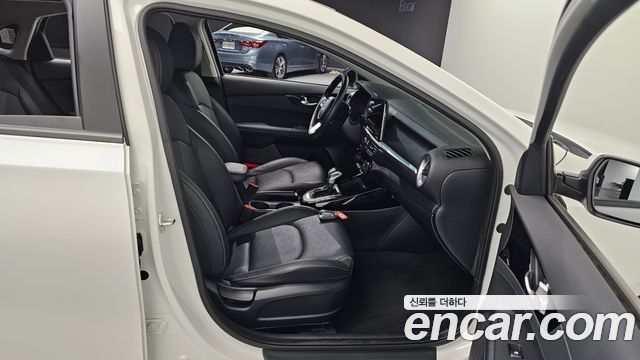Kia K3 2024 — photo 16