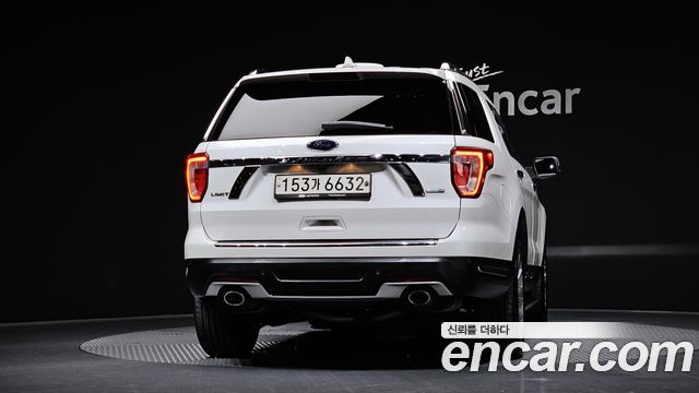 Ford Explorer 2018 — photo 4