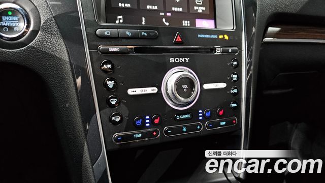 Ford Explorer 2018 — photo 23