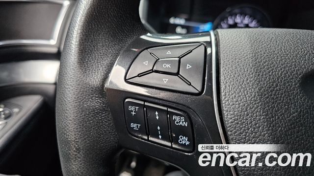 Ford Explorer 2018 — photo 28