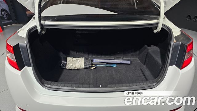 Kia K5 2014 — photo 17