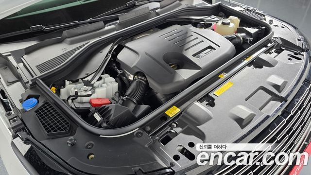 Land Rover Range Rover 2025 — photo 6