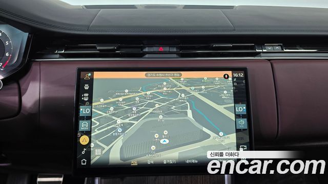 Land Rover Range Rover 2025 — photo 18