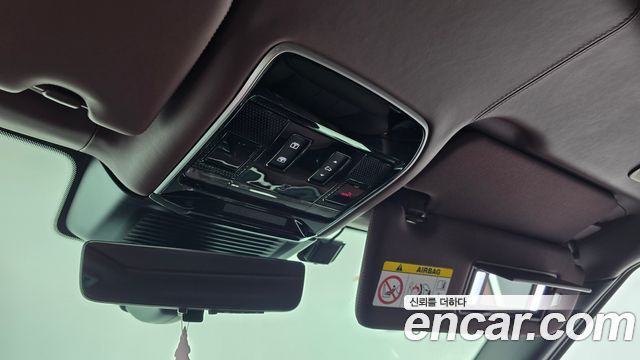 Land Rover Range Rover 2025 — photo 28