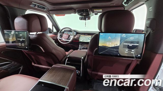 Land Rover Range Rover 2025 — photo 30