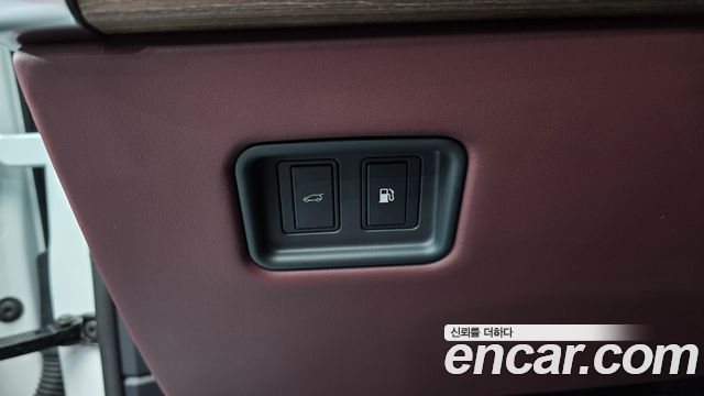 Land Rover Range Rover 2025 — photo 33