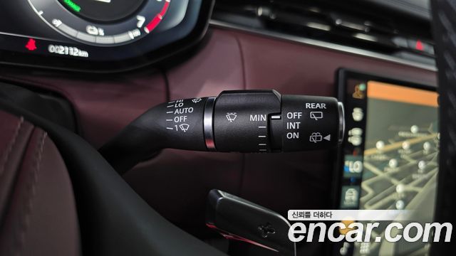 Land Rover Range Rover 2025 — photo 38