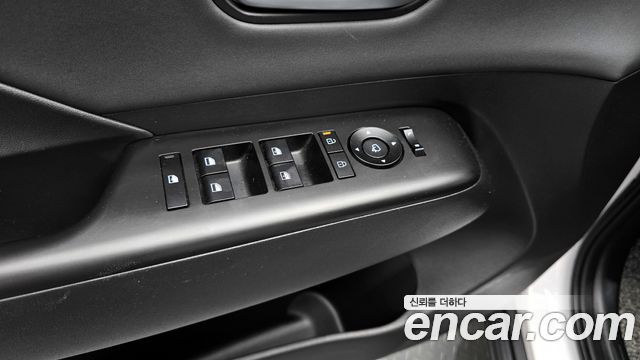 Hyundai Kona 2023 — photo 16