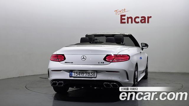 Mercedes-Benz C-Class 2020 — photo 4