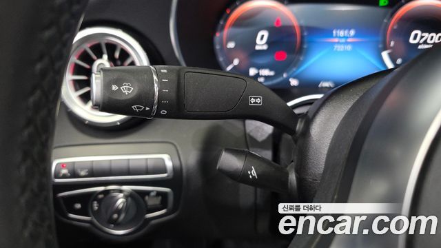 Mercedes-Benz C-Class 2020 — photo 15