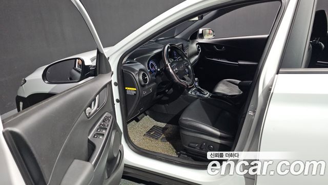 Hyundai Kona 2018 — photo 13