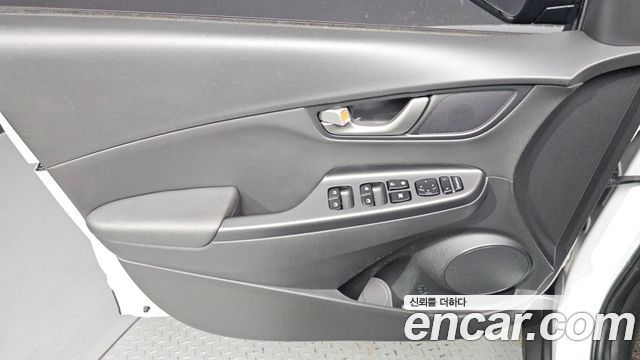 Hyundai Kona 2018 — photo 14