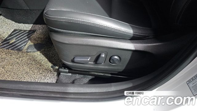 Hyundai Kona 2018 — photo 28