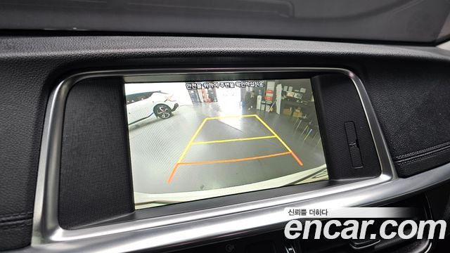 Kia K5 2019 — photo 21