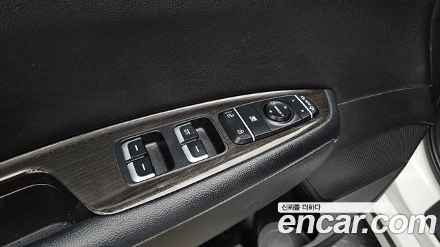 Kia K5 2019 — photo 23