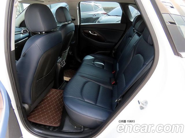 Hyundai i30 2017 — photo 6