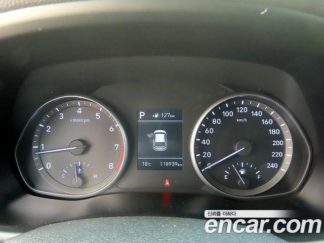 Hyundai i30 2017 — photo 9