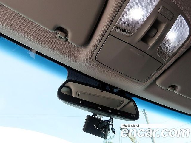 Hyundai i30 2017 — photo 15