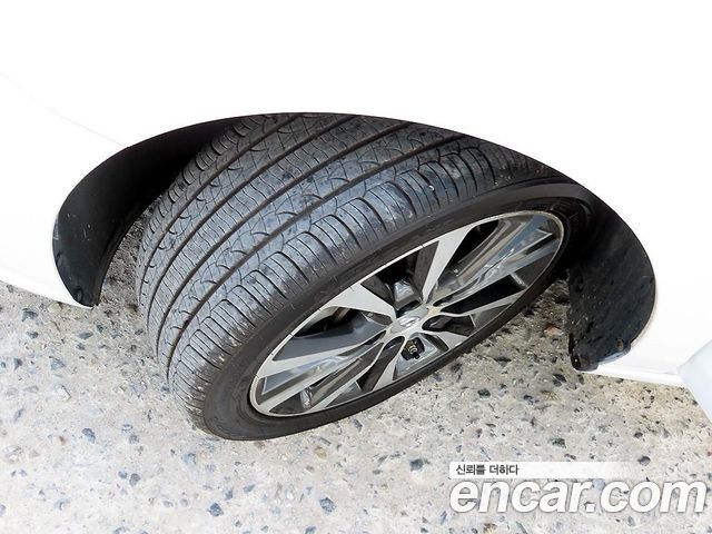 Hyundai i30 2017 — photo 20