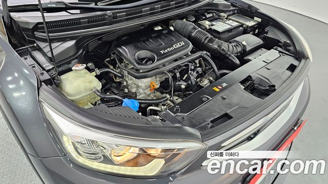Kia Stonic 2019 — photo 6
