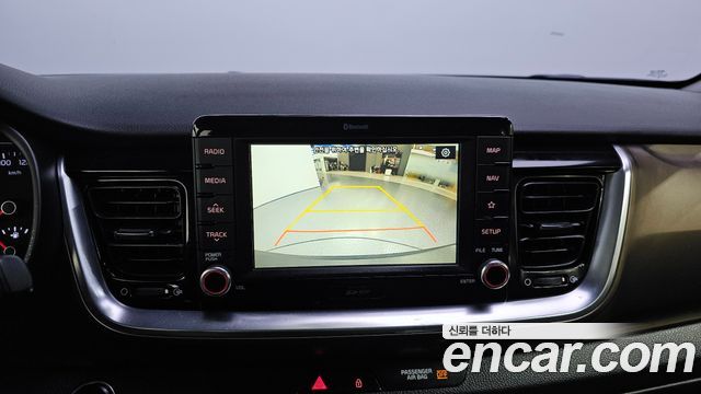 Kia Stonic 2019 — photo 21