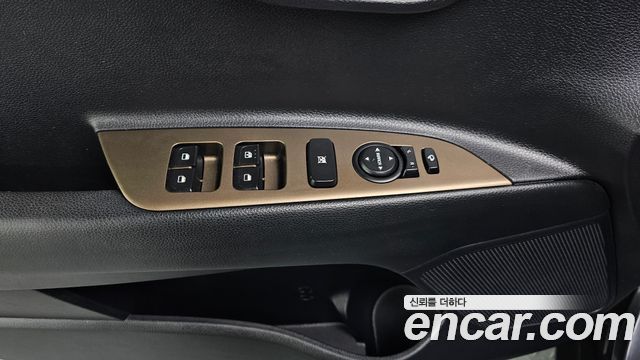 Kia Stonic 2019 — photo 23