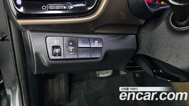 Kia Stonic 2019 — photo 24