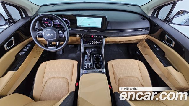 Kia Canival 2023 — photo 10