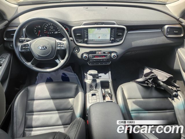 Kia Sorento 2018 — photo 16