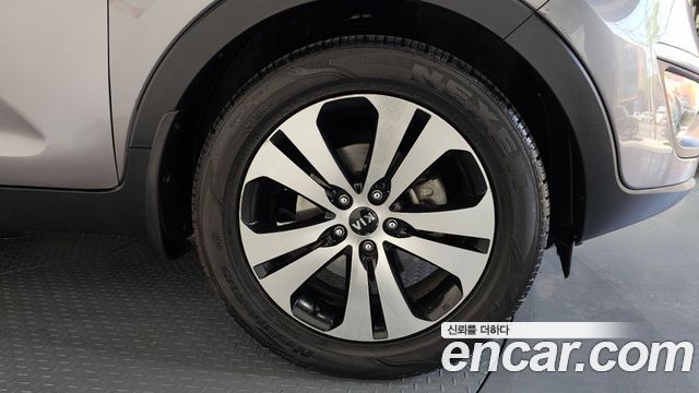 Kia Sportage 2013 — photo 5