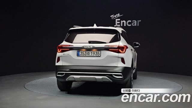 Kia Seltos 2022 — photo 4
