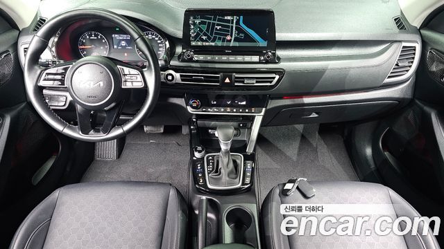 Kia Seltos 2022 — photo 10