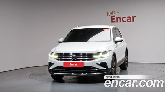 Volkswagen Tiguan 2021 — photo 3
