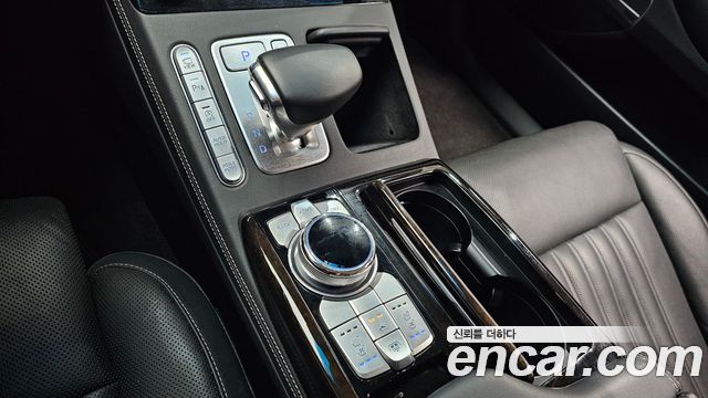 Genesis G90 2020 — photo 12