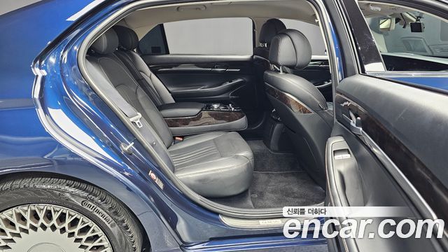 Genesis G90 2020 — photo 18