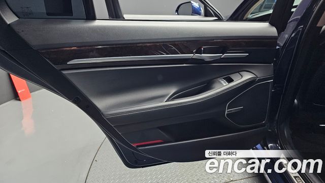 Genesis G90 2020 — photo 15