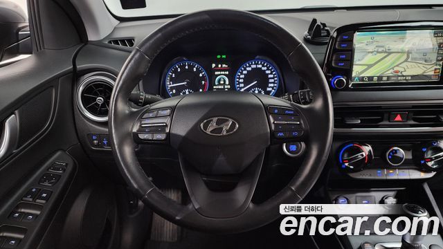 Hyundai Kona 2021 — photo 15