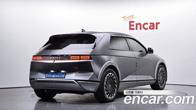 Hyundai Ioniq5 2022 — photo 2