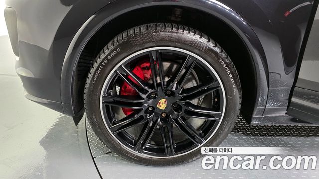 Porsche Cayenne 2016 — photo 5