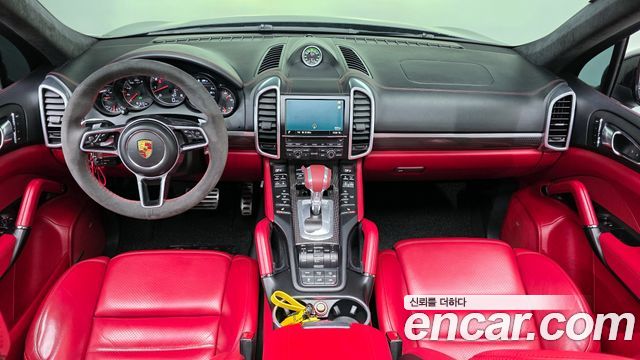 Porsche Cayenne 2016 — photo 7