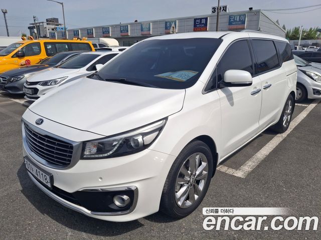 Kia Canival 2018 — photo 2