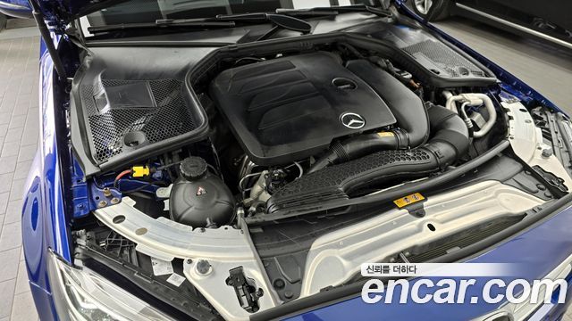 Mercedes-Benz C-Class 2020 — photo 6
