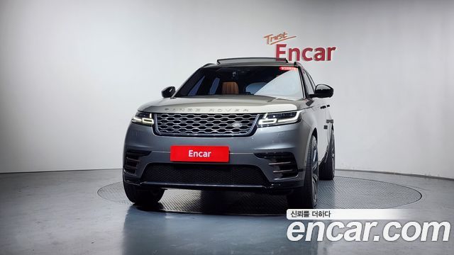 Land Rover Range Rover Velar 2019 — photo 3