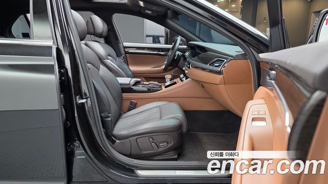 Genesis G90 2019 — photo 17