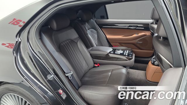 Genesis G90 2019 — photo 16