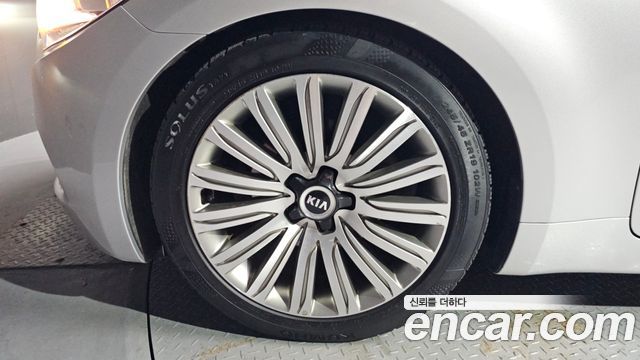 Kia K9 2014 — photo 5