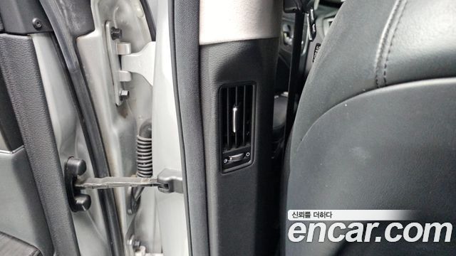 Kia K9 2014 — photo 34