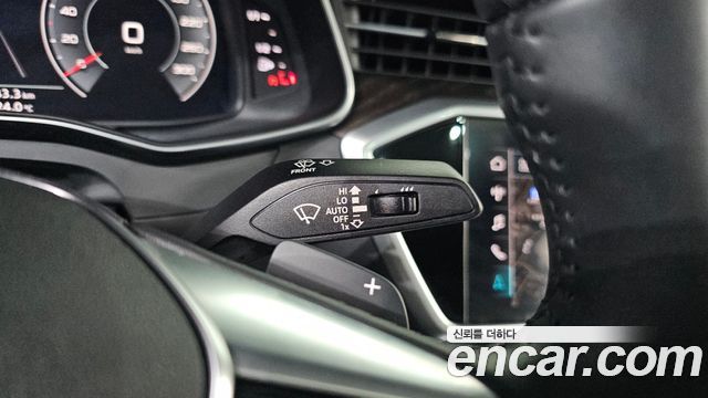 Audi A6 2020 — photo 24