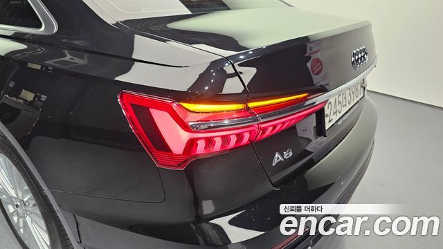 Audi A6 2020 — photo 9