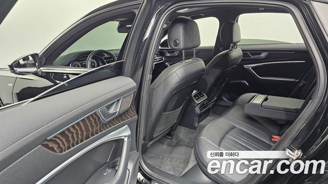 Audi A6 2020 — photo 16